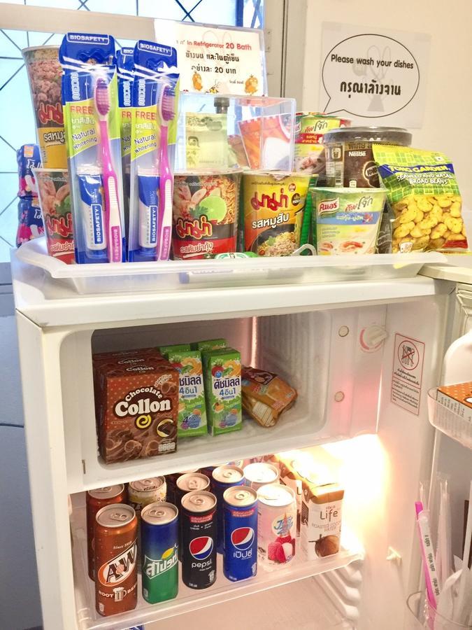 24 Poshtel Salaya Hostel ภายนอก รูปภาพ